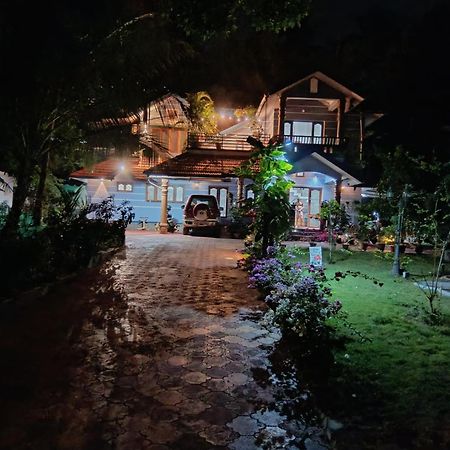 Ben'S Villa Kannur ! ภายนอก รูปภาพ