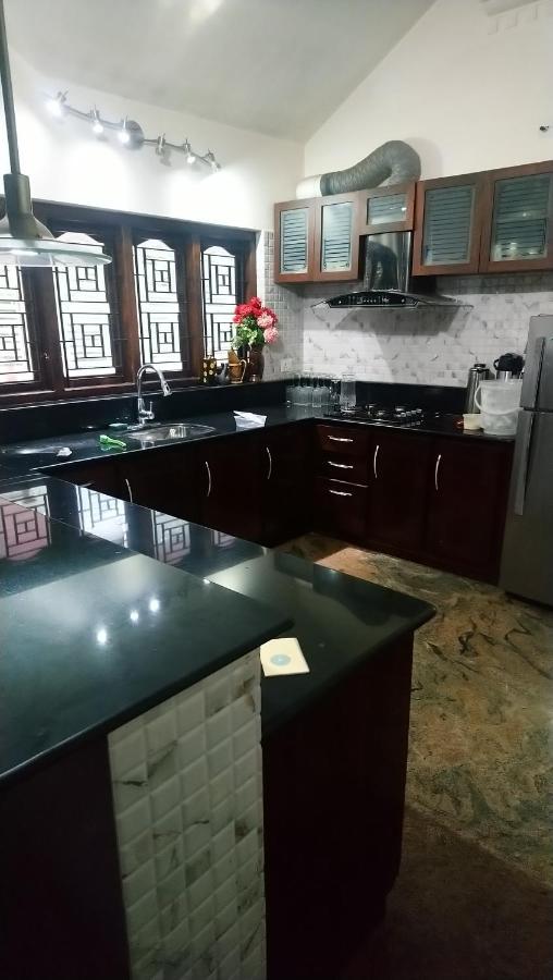 Ben'S Villa Kannur ! ภายนอก รูปภาพ