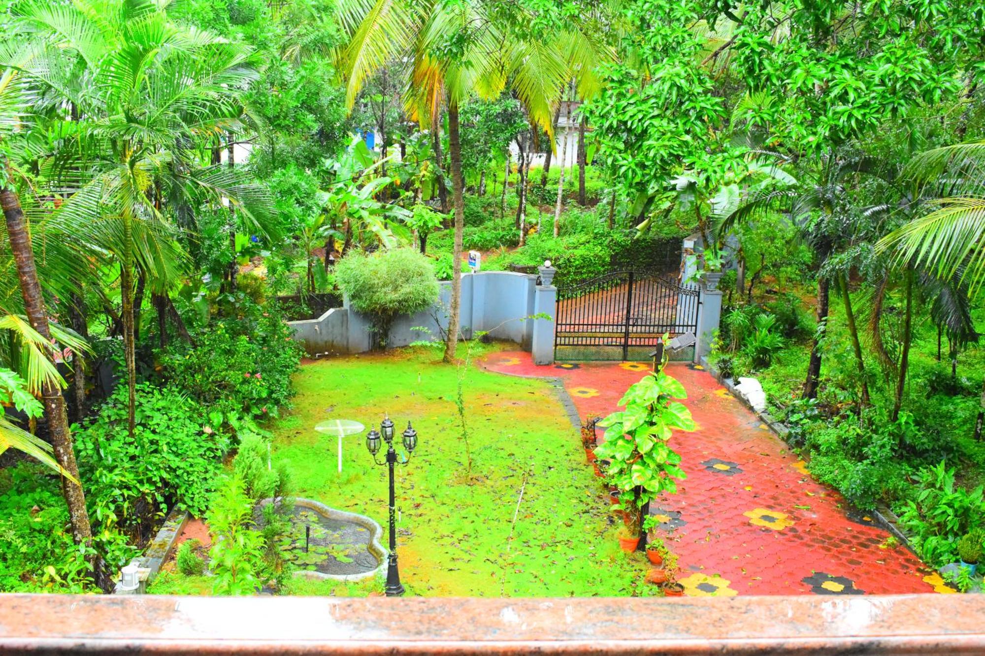 Ben'S Villa Kannur ! ภายนอก รูปภาพ