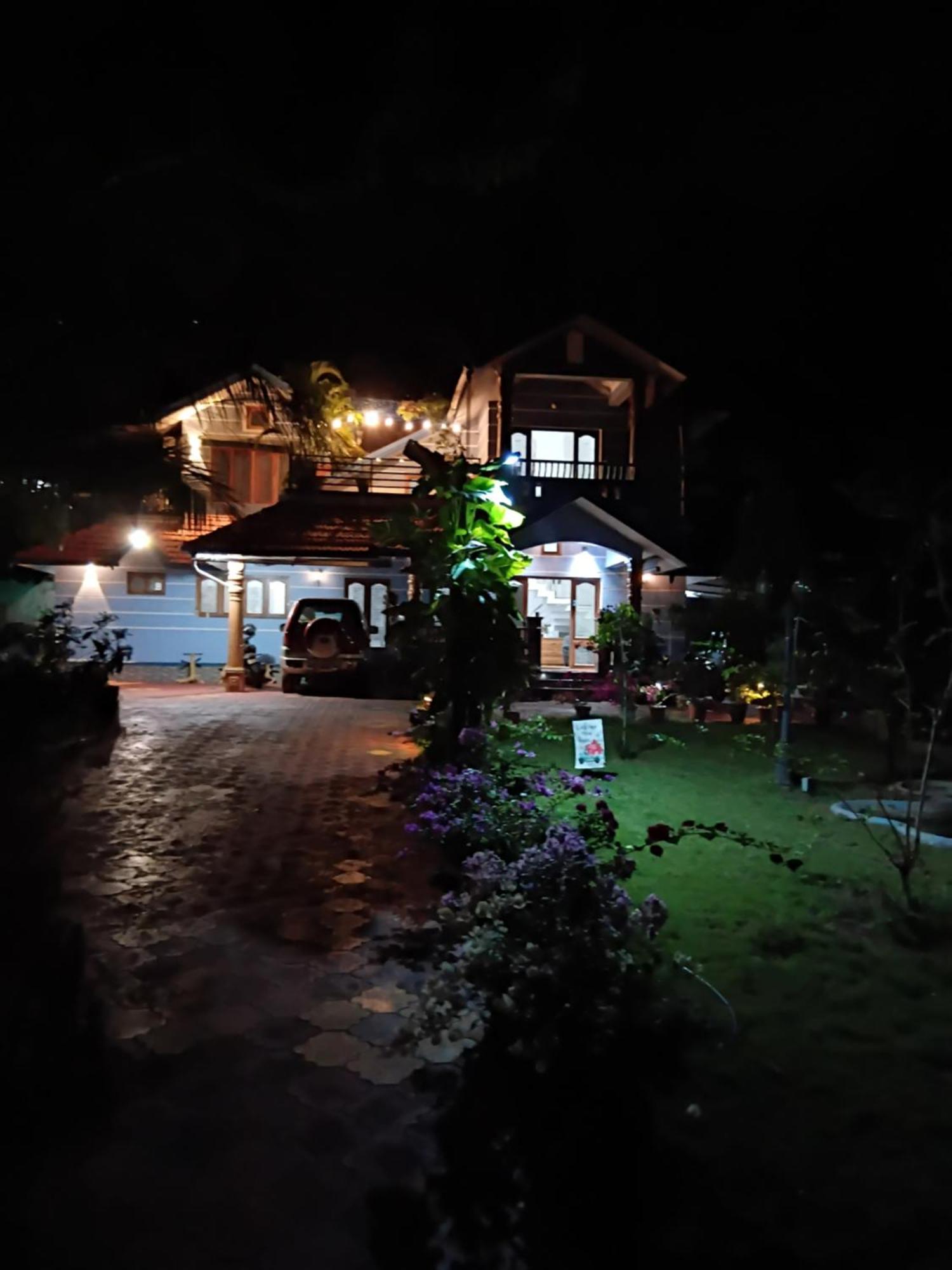 Ben'S Villa Kannur ! ภายนอก รูปภาพ